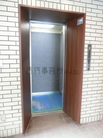 エレベーター