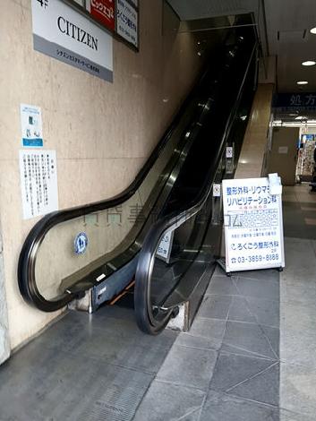 エスカレーター