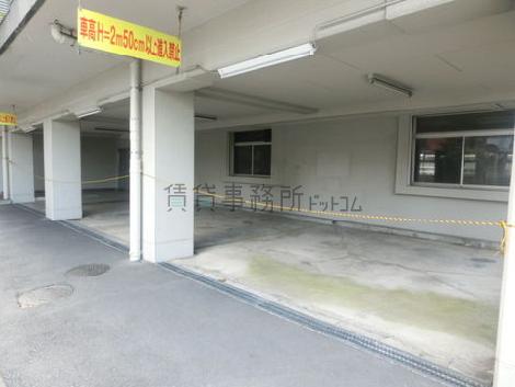 駐車場エリア