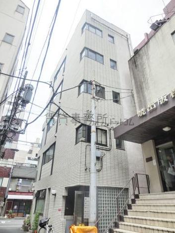 背面からの外観