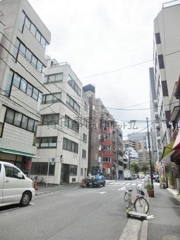 神保町駅方面