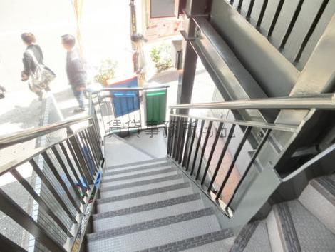 階段上からのアングル