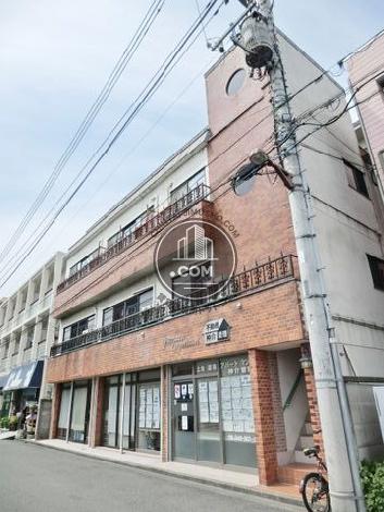 サンシティ神代マンションの外観写真