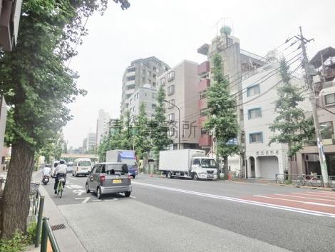 青梅街道沿い