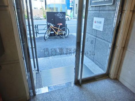 正面玄関