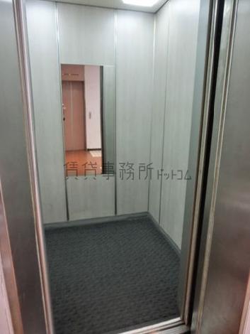エレベーター