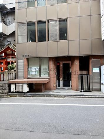 正面玄関