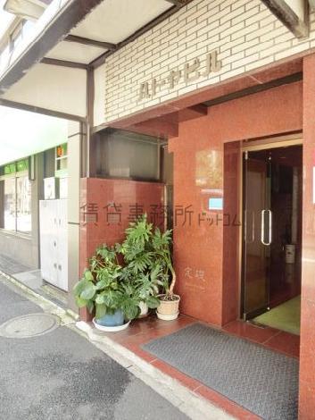 正面玄関
