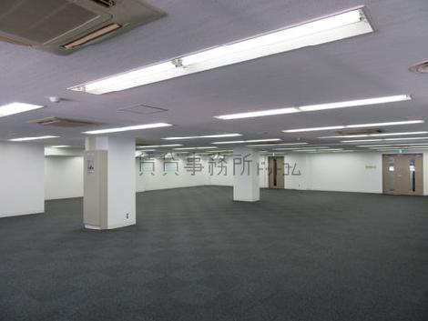 兜町偕成ビル別館の室内