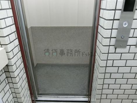 エレベーター