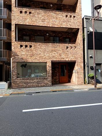 正面玄関