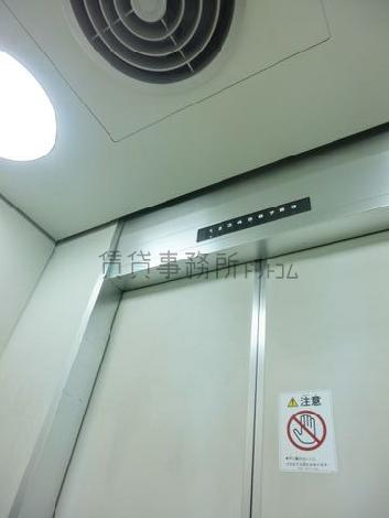 エレベーター