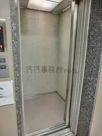 エレベーター