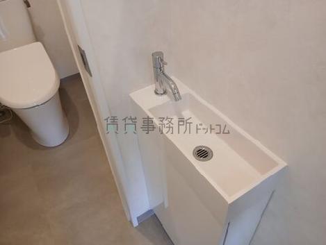DeLCCS新宿御苑のトイレ