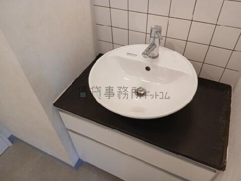 DeLCCS新宿御苑のトイレ