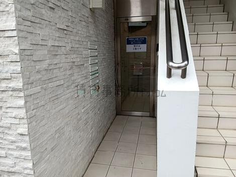 正面玄関