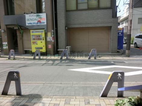 正面玄関前