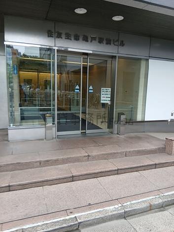 正面玄関