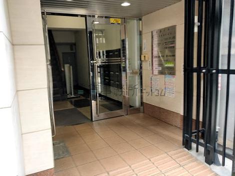 正面玄関
