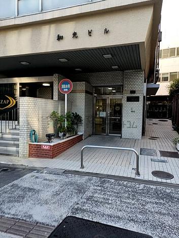 正面玄関