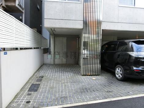 正面玄関
