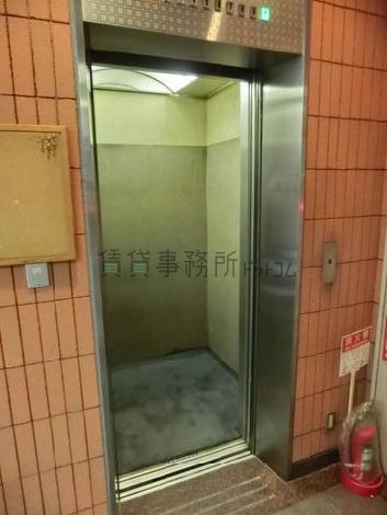 エレベーター