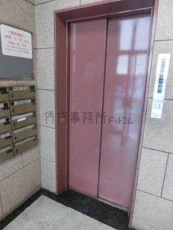 エレベーター