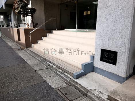 正面玄関