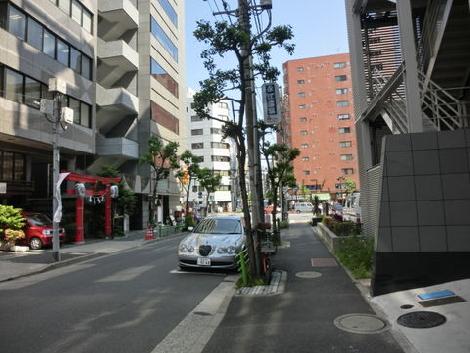 歩道が確保されています