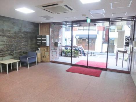 開放感抜群のエントランス内