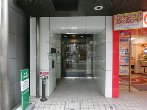 正面玄関
