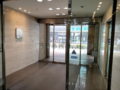 正面玄関