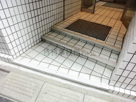 少し段差のある造り