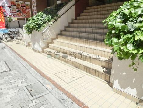 正面玄関