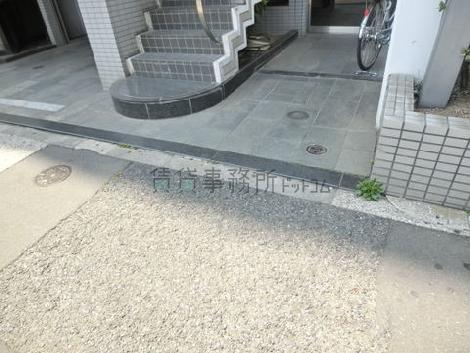 正面玄関