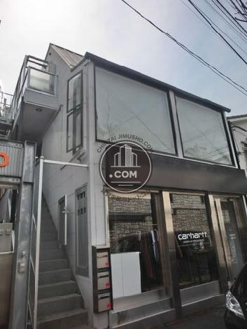 原宿V2ビルの外観写真