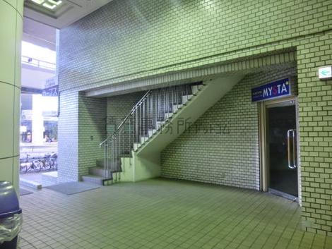 広々としたホール