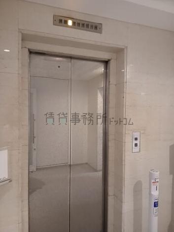 エレベーター