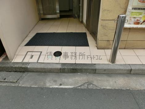 正面玄関