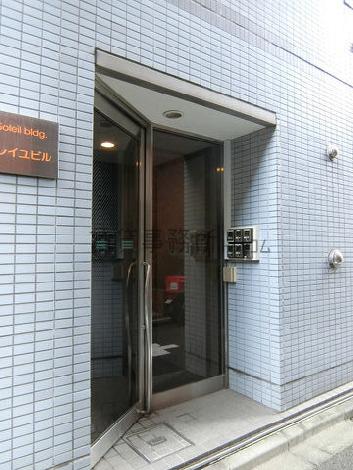 正面玄関