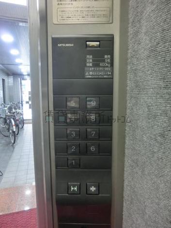 エレベーター