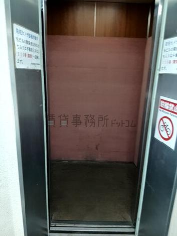 エレベーター