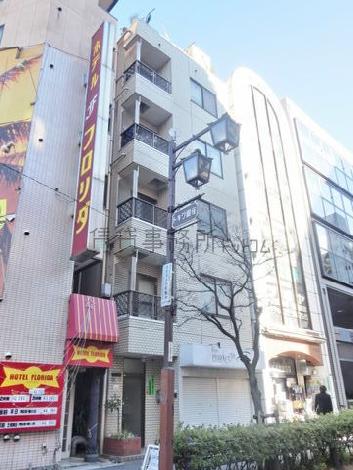 風通しの良いバルコニー