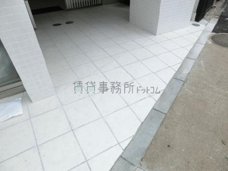 正面玄関