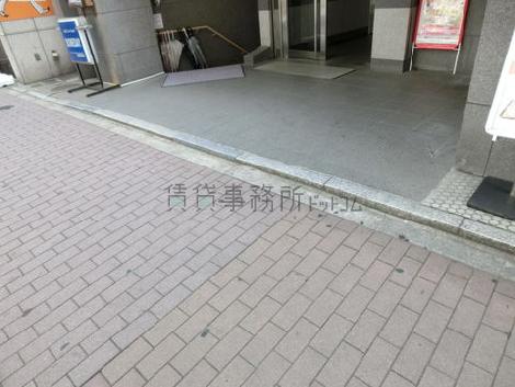 正面玄関