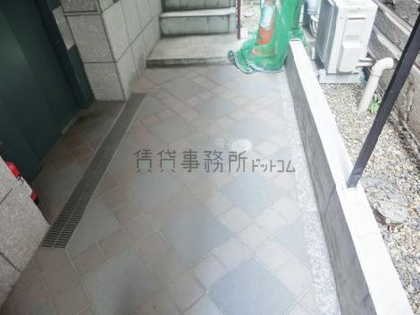 正面玄関