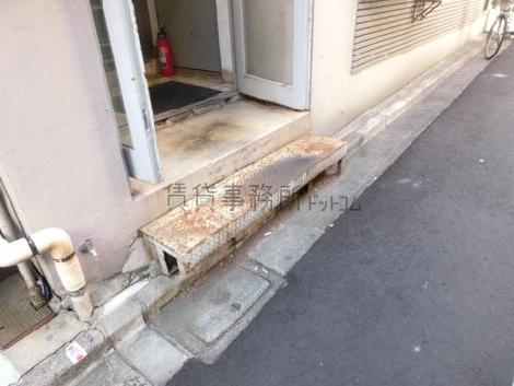 正面玄関