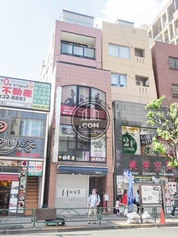 足立ビルの外観写真
