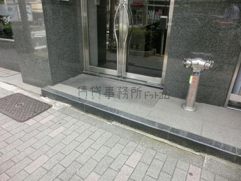 正面玄関