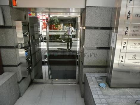 正面玄関